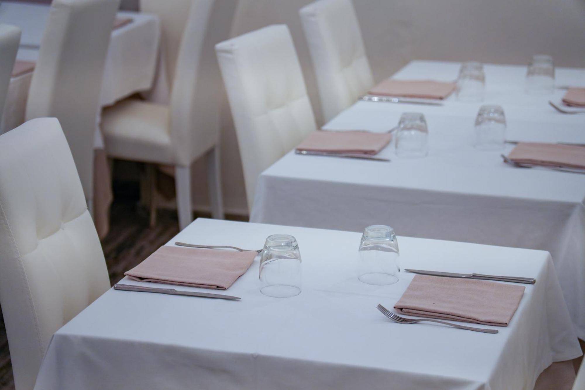 White Lerici Hotel Ngoại thất bức ảnh
