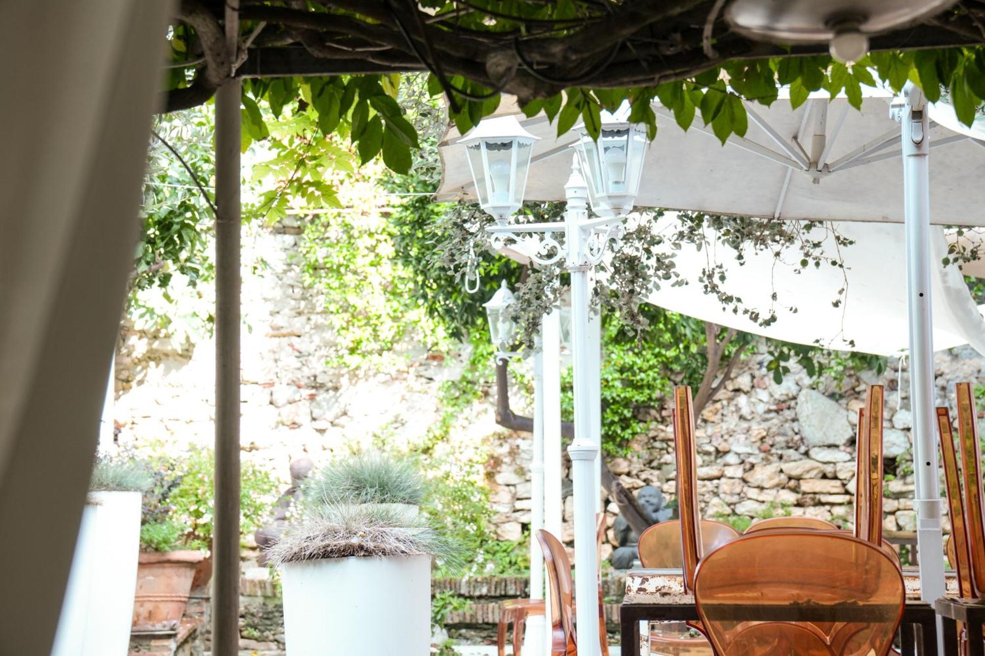 White Lerici Hotel Ngoại thất bức ảnh