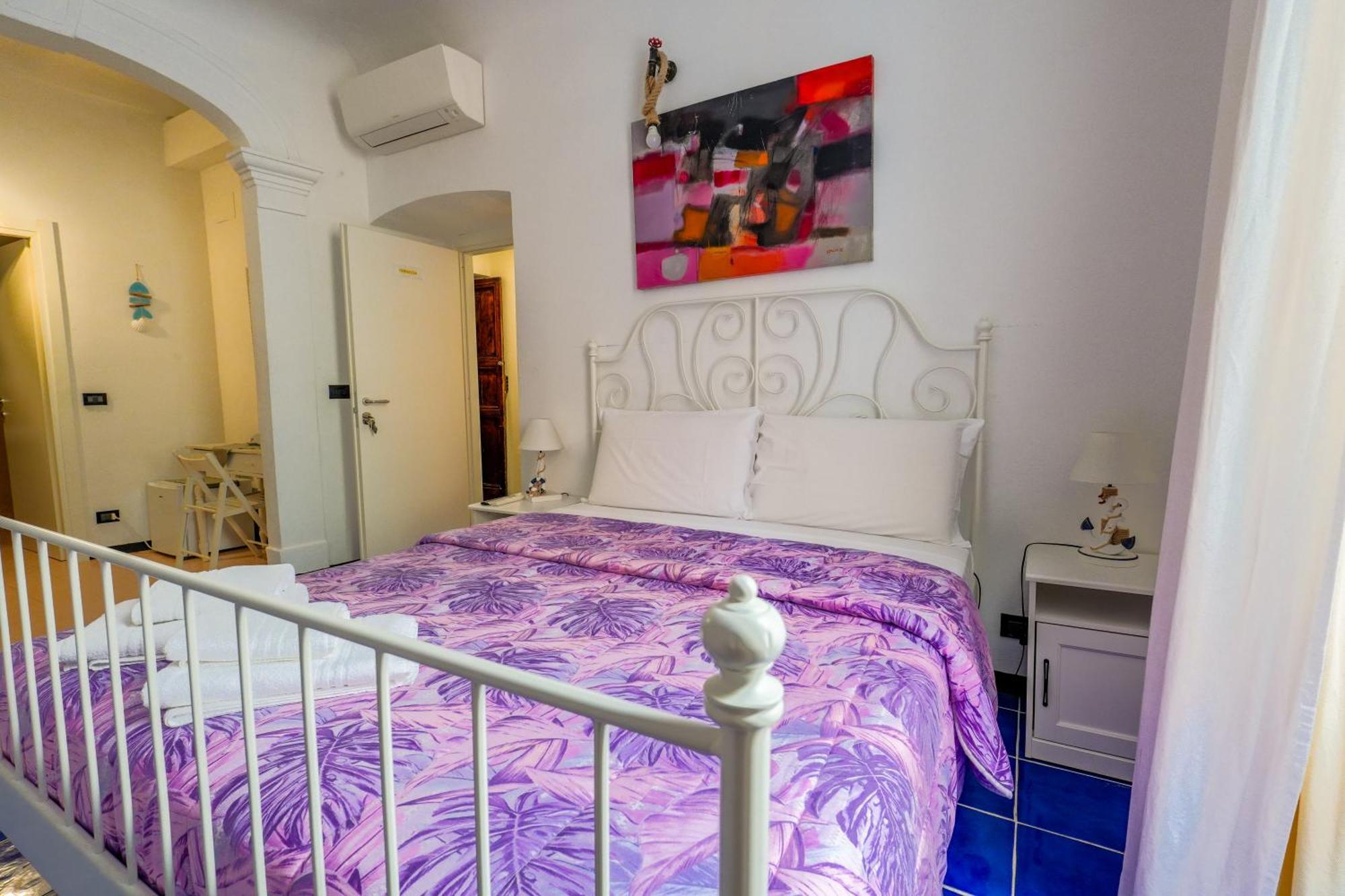 White Lerici Hotel Ngoại thất bức ảnh