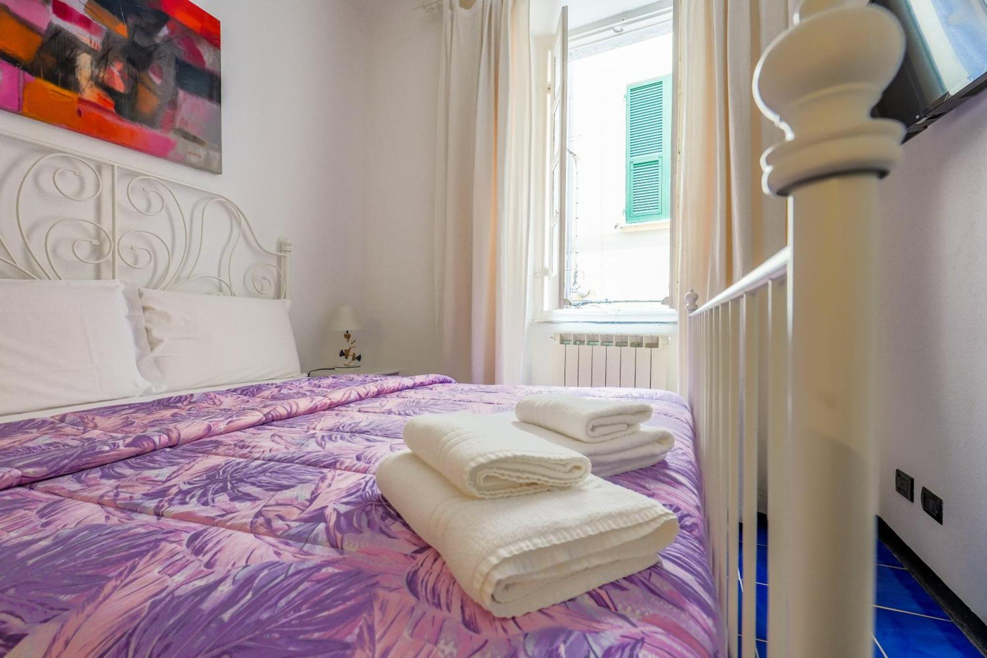 White Lerici Hotel Ngoại thất bức ảnh