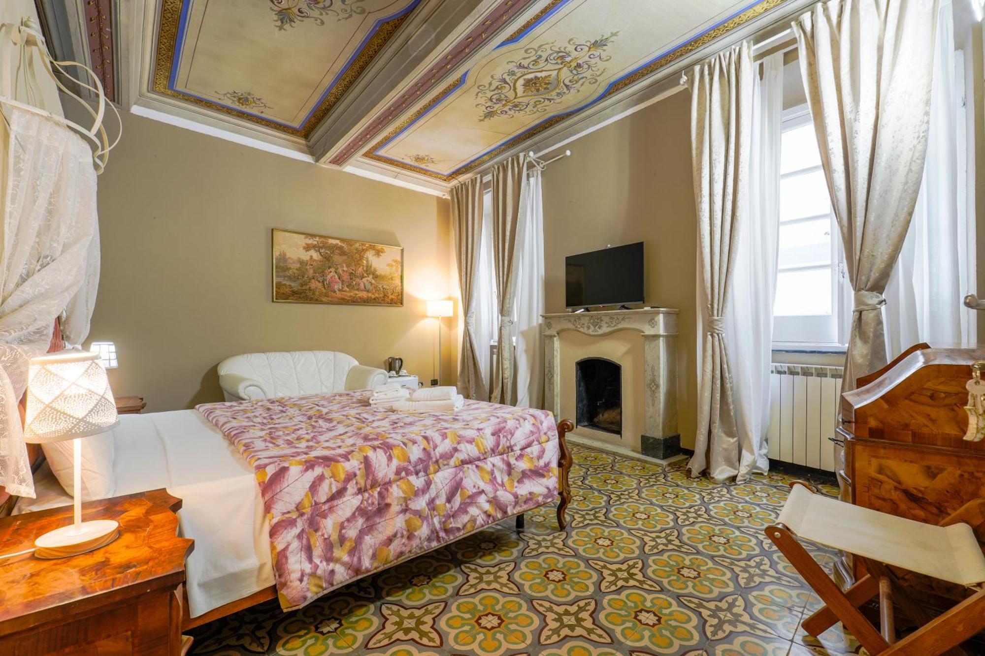 White Lerici Hotel Ngoại thất bức ảnh